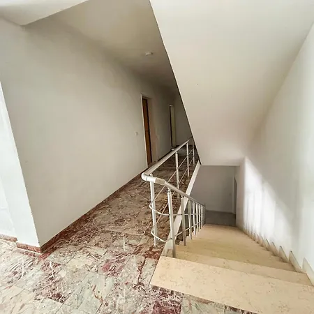 Apartment Vacation 851 Golem (Tirana)