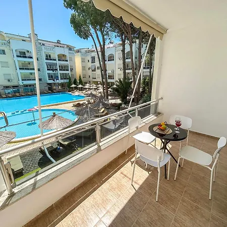 Apartment Vacation 851 Golem (Tirana)